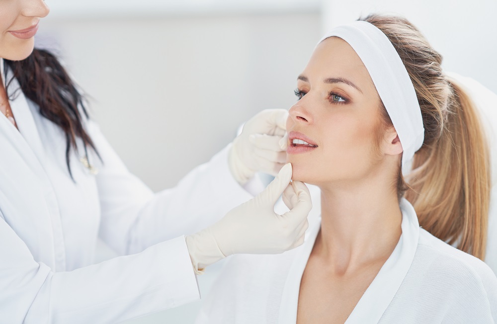8 Ways Dermal Filler Treatment Can Improve Your Appearance